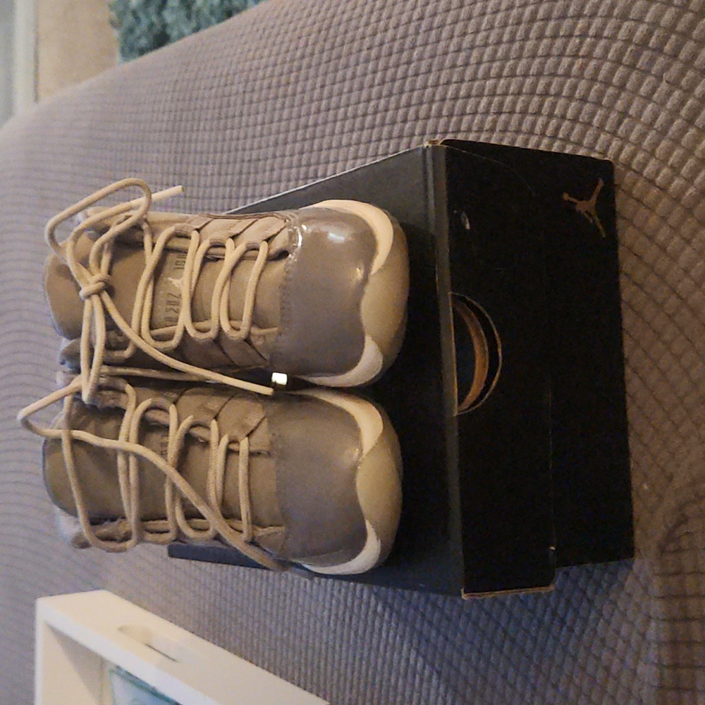 Jordan 11